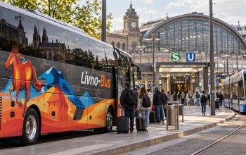 Livno-Bus parkiran uz S-Bahn, U-Bahn i tramvajske veze u Njemačkoj.